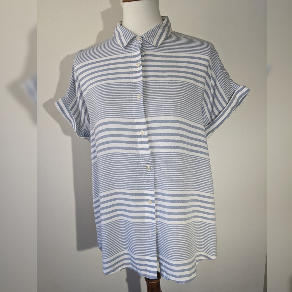 CALVIN KLEIN SHIRT MEDIUM